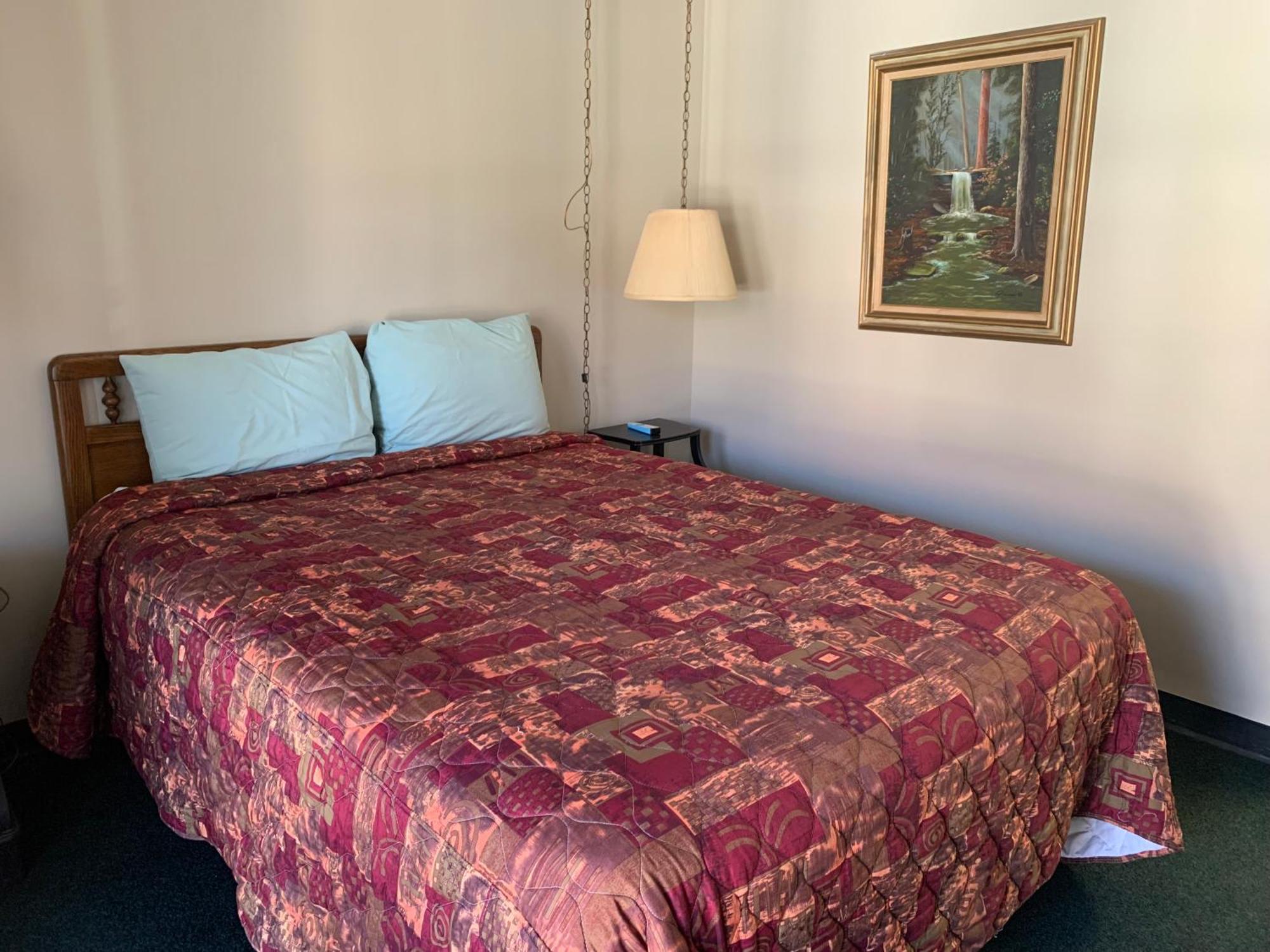 Oak Square Rentals ガトリンバーグ 部屋 写真